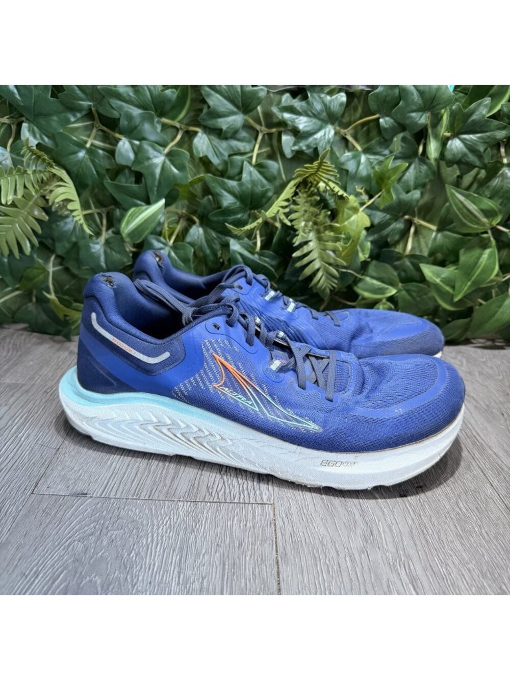 Altra Paradigm 7 Mens Size 10 Blue White Athletic Running Walking Shoes Sneakers